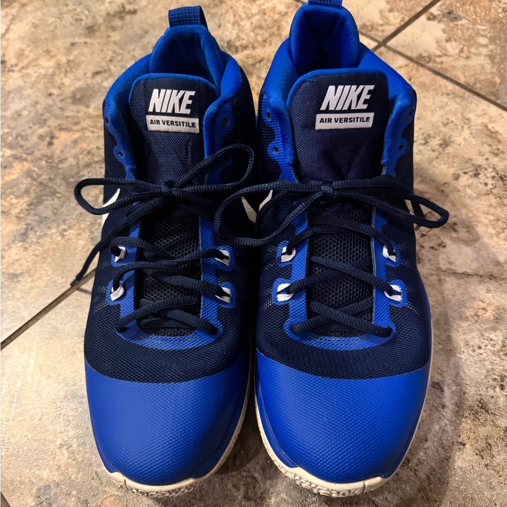 Nike Air Versatile Blue/Black Men’s Size 11.5